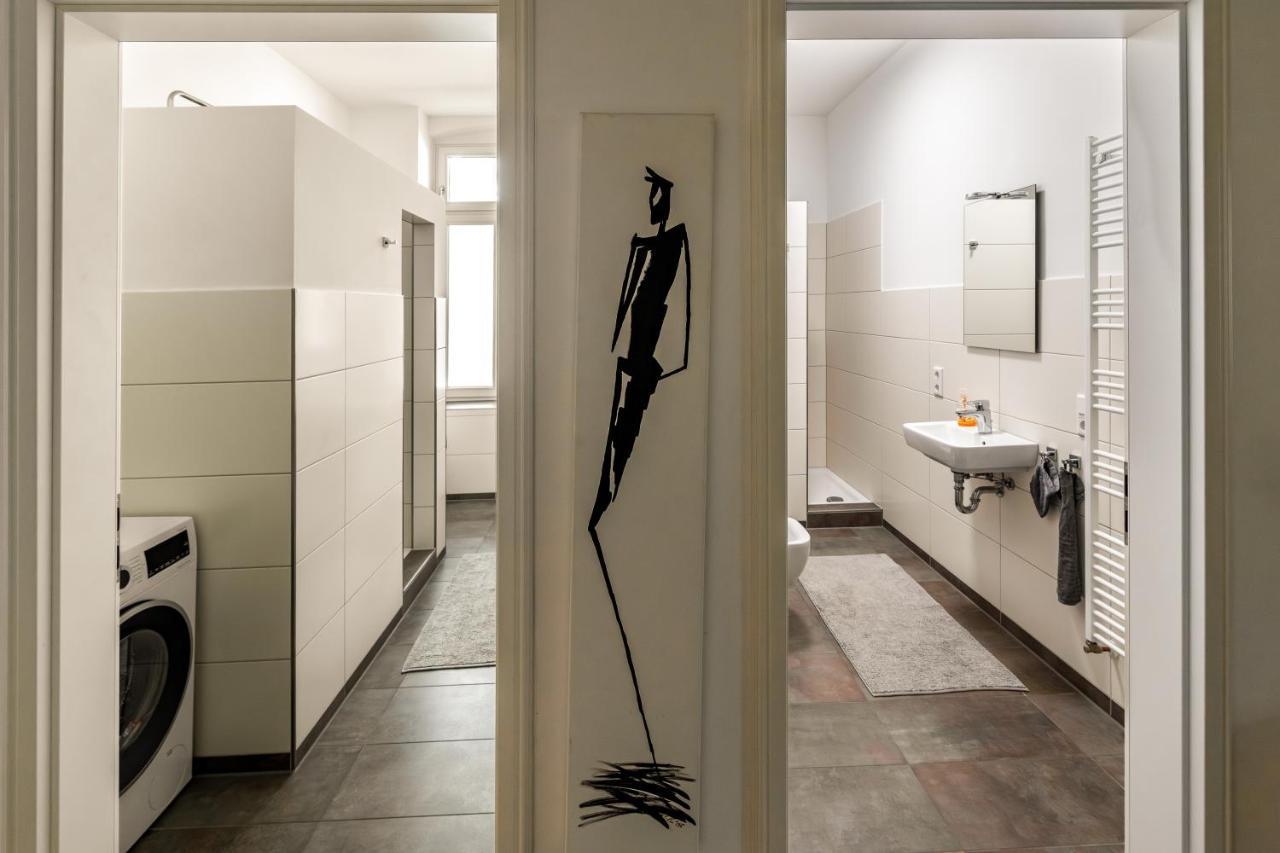 Modern 6 Bathroom Villa In The City Oldenburg Zewnętrze zdjęcie