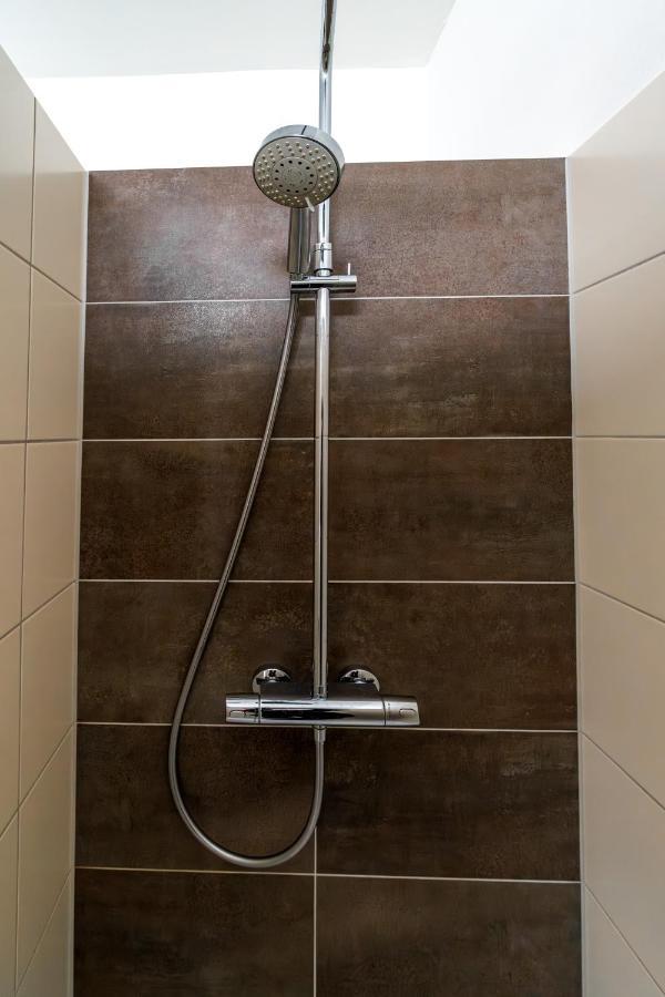 Modern 6 Bathroom Villa In The City Oldenburg Zewnętrze zdjęcie